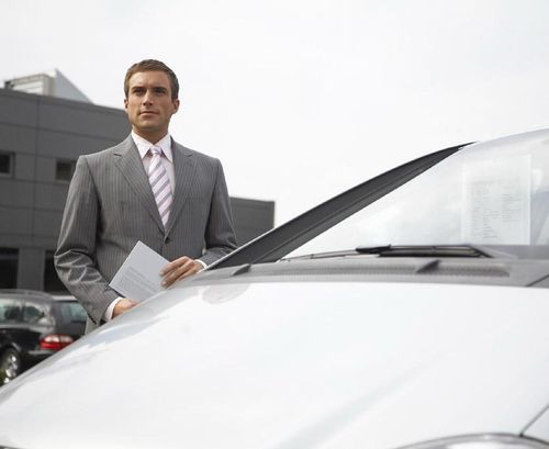 新手汽車銷售員,如何變得專業(yè)